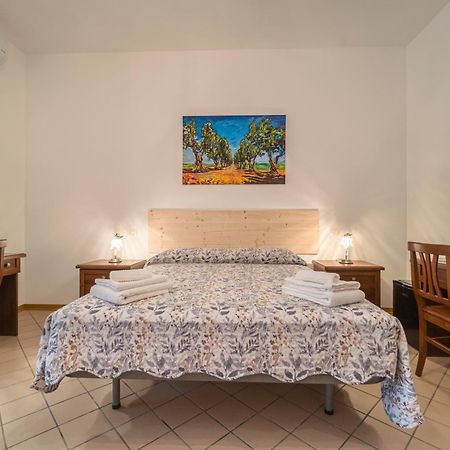 سانتا تيريزا دي ريفا Il Vivaio Bed And Breakfast المظهر الخارجي الصورة